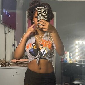 Fashion Nova Gray Graphic Print Tie-Front Top